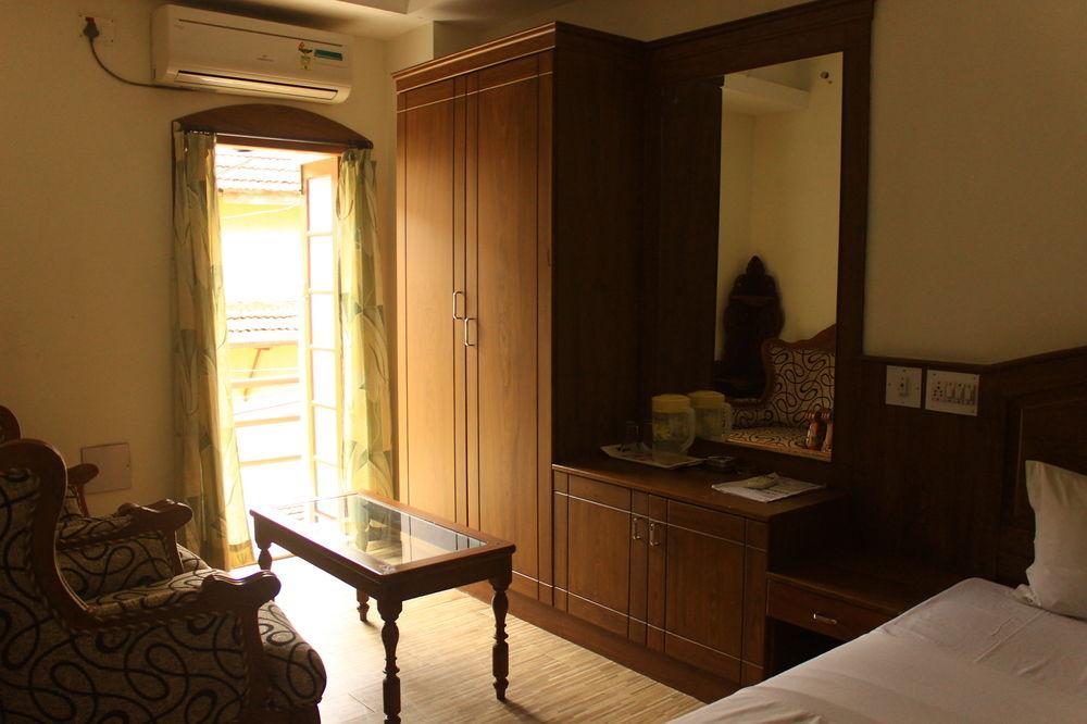 فندق بارك أفينيو Kochi المظهر الخارجي الصورة